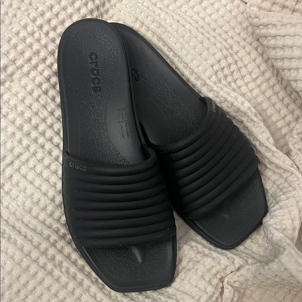 CROCS Black Ribbed Slide Sandal Slides 8